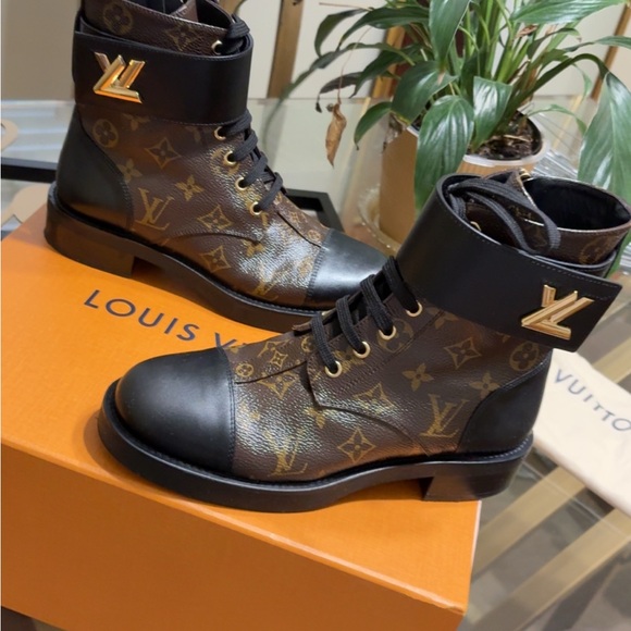 Louis Vuitton Brown and Black Monogram Boots - Picture 1 of 1